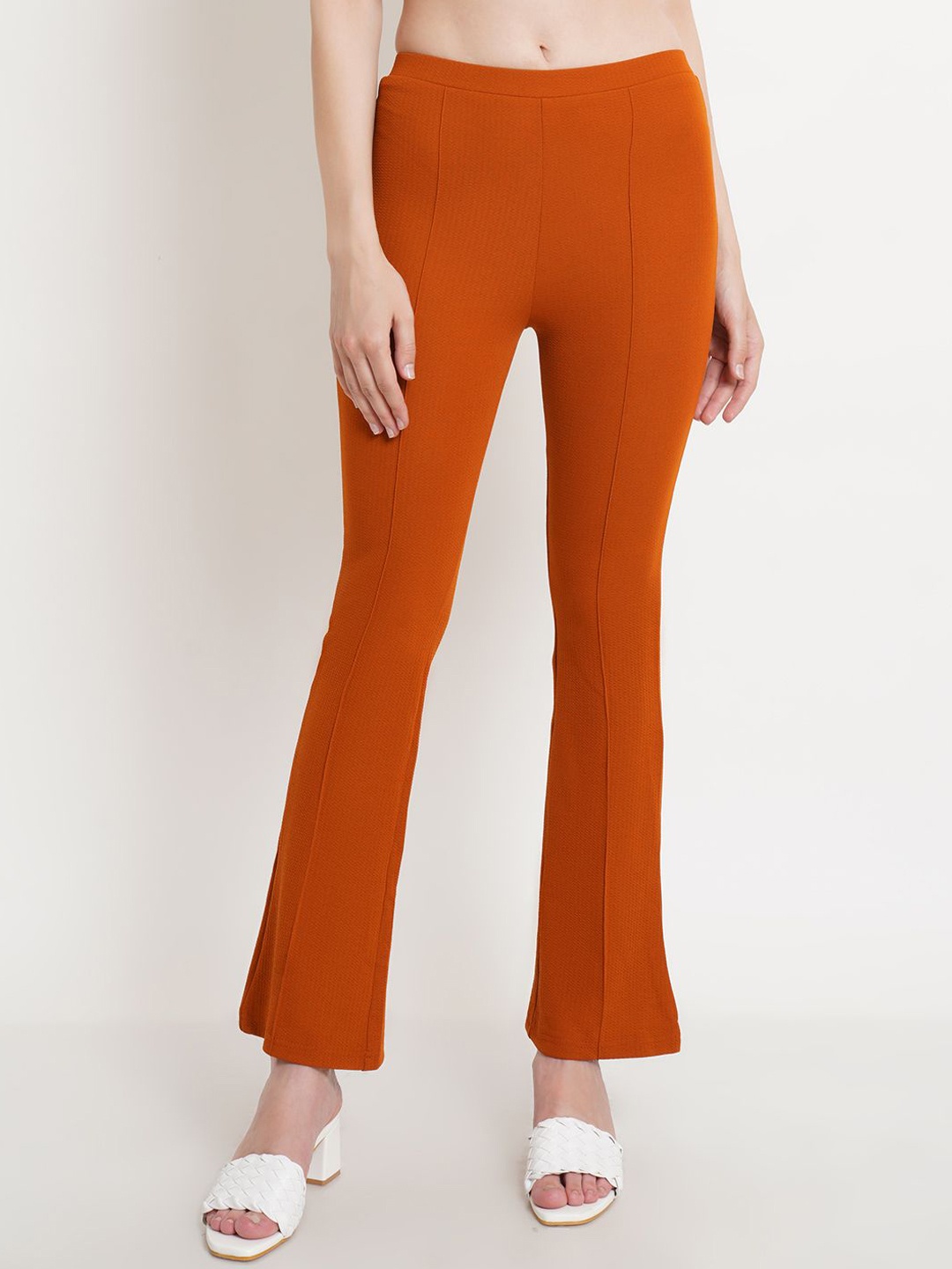 

Popwings Women Relaxed Regular Fit Mid-Rise Easy Wash Bootcut Trouser, Rust