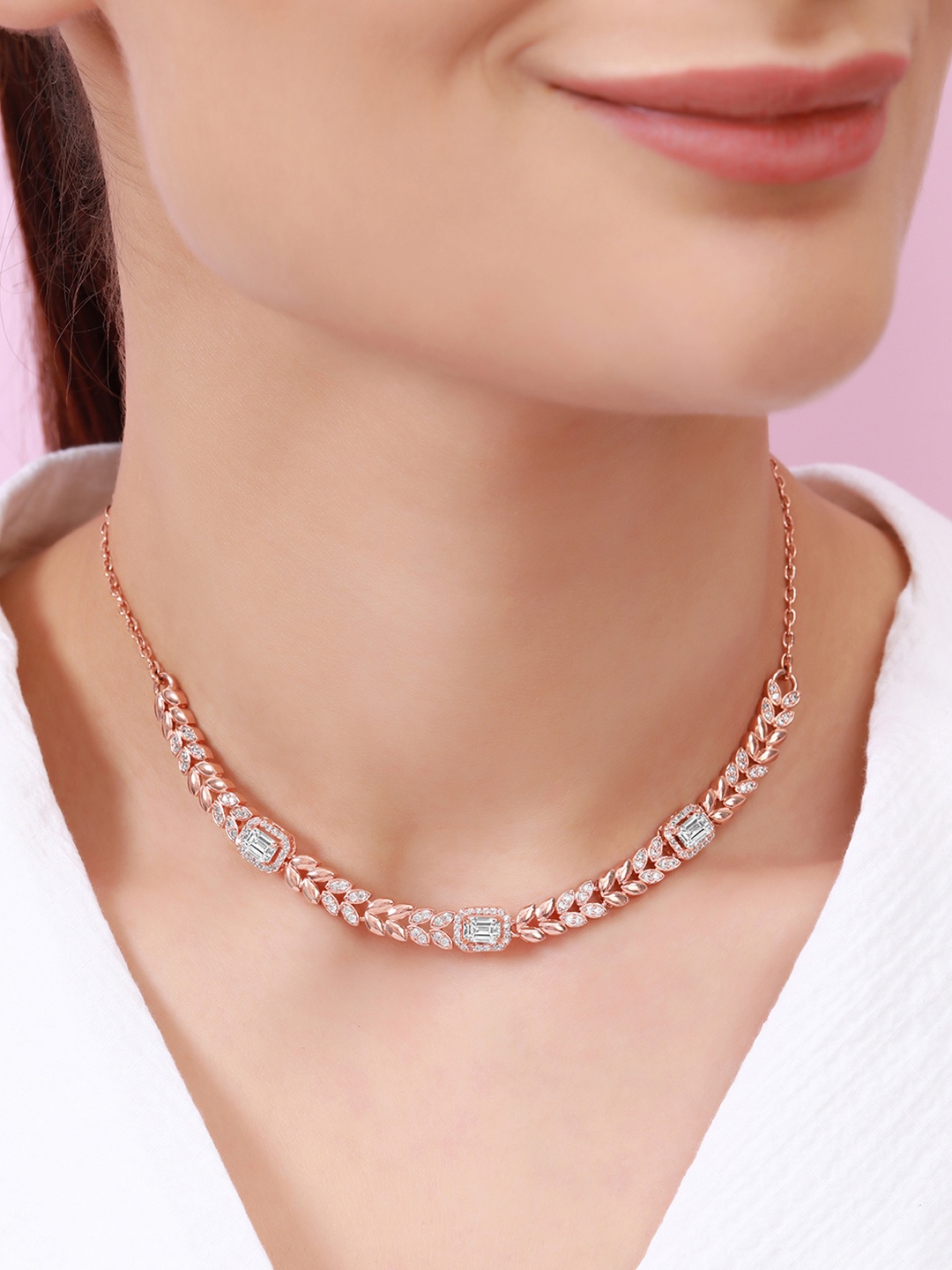 

Zavya 925 Sterling Silver Elegant Leaf Rose Gold Plated Necklace