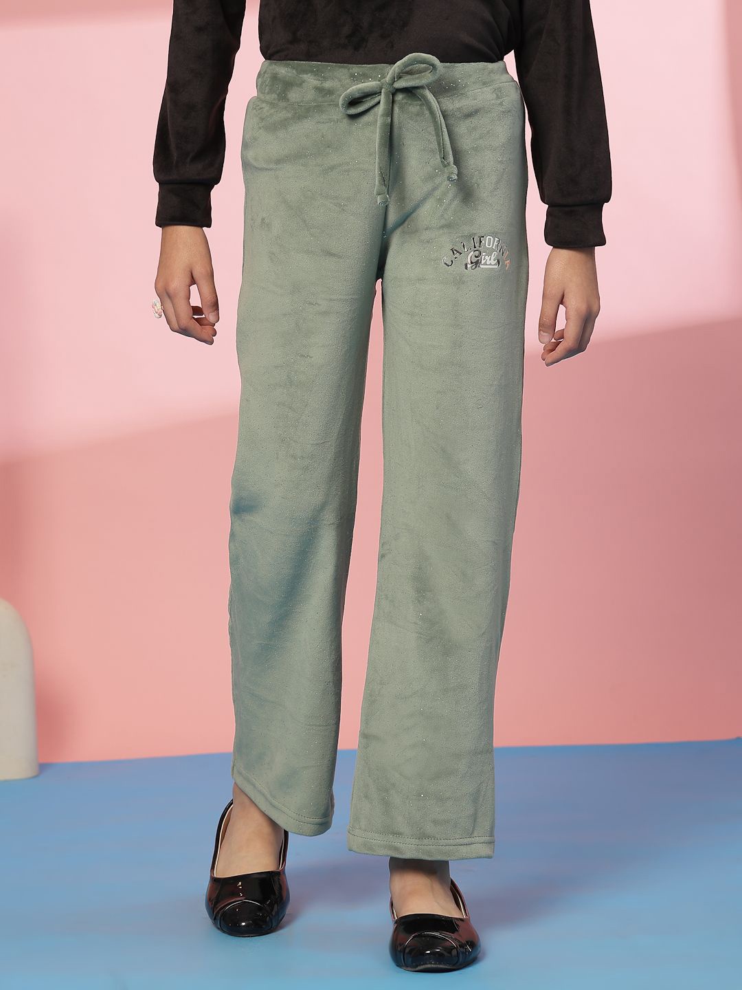 

Albion By CnM Girls Mid-Rise Regular Trouser, Green