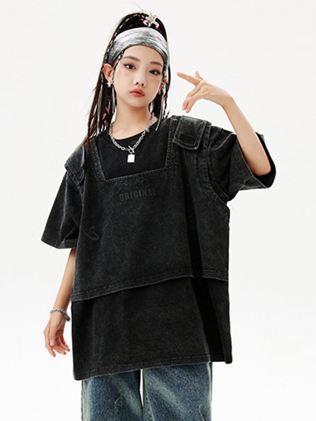 

LULU & SKY Girls Solid Cotton Round Neck Oversized T-shirt, Black