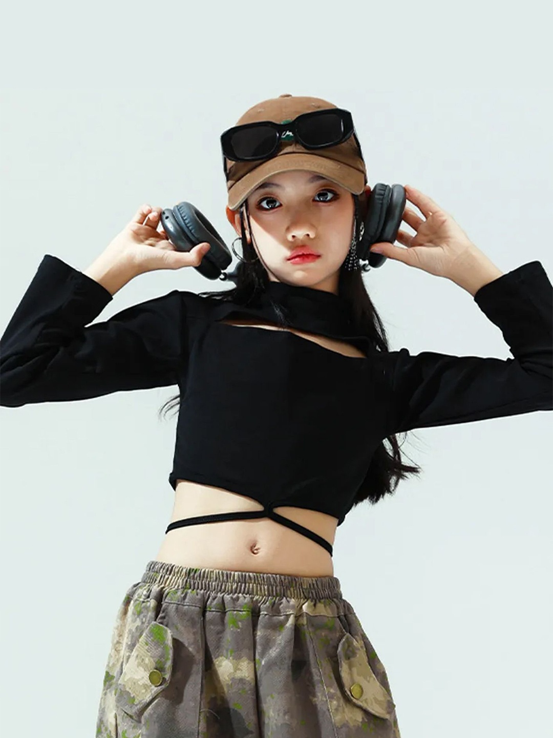 

LULU & SKY Girls Printed Cut-out Detail Crop Top, Black