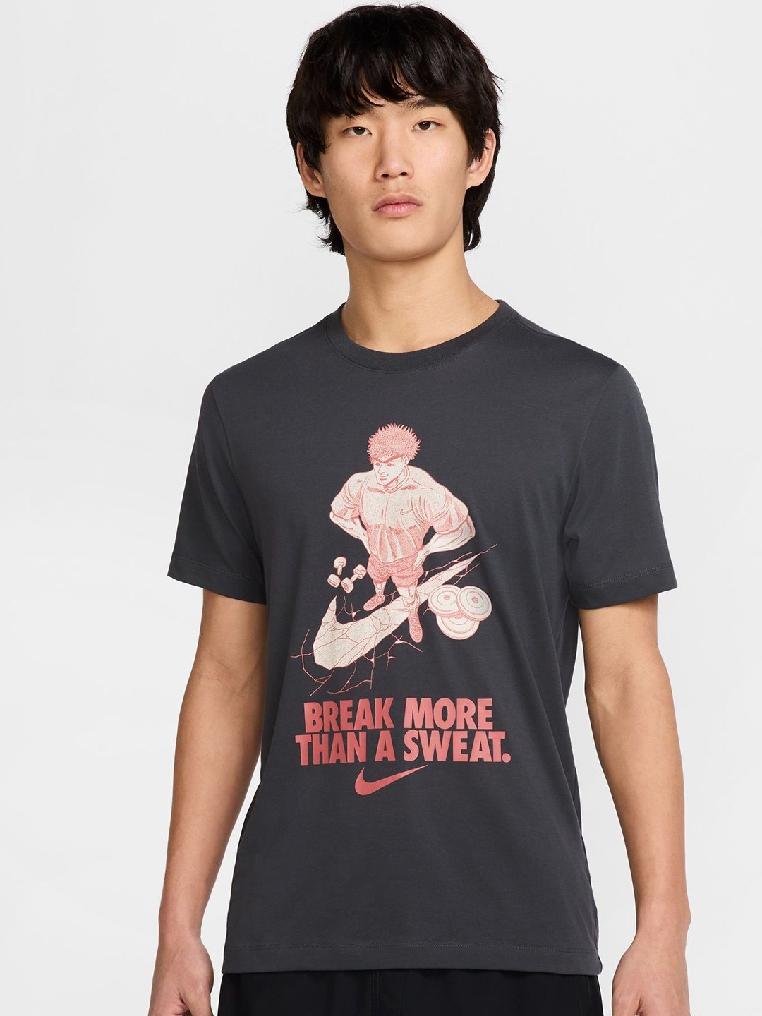

Nike Men's Dri-FIT Fitness T-Shirt, Grey