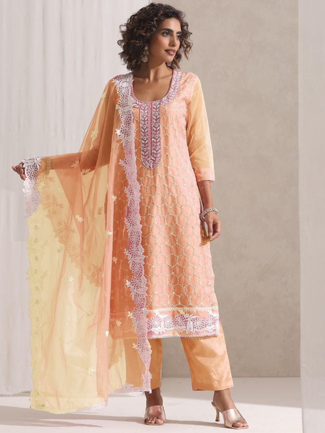 

Triyah Floral Embroidered Straight Kurta with Pyjamas & Dupatta, Orange