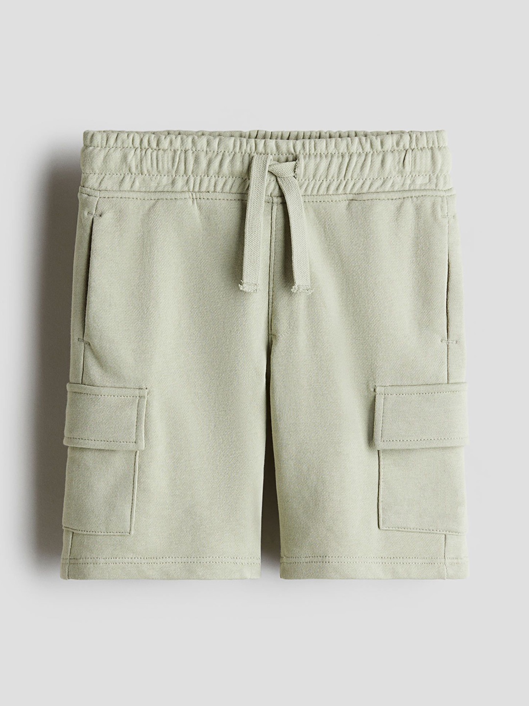 

H&M Sweatshirt Cargo Shorts, Green