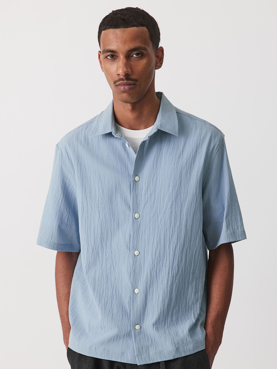 

H&M Regular Fit Crinkled Short-Sleeved Shirt, Blue