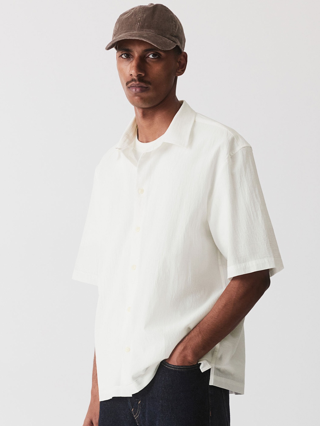 

H&M Regular Fit Crinkled Short-Sleeved Shirt, White