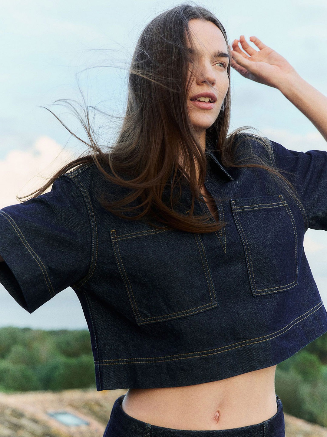 

H&M Cropped Denim Shirt, Navy blue