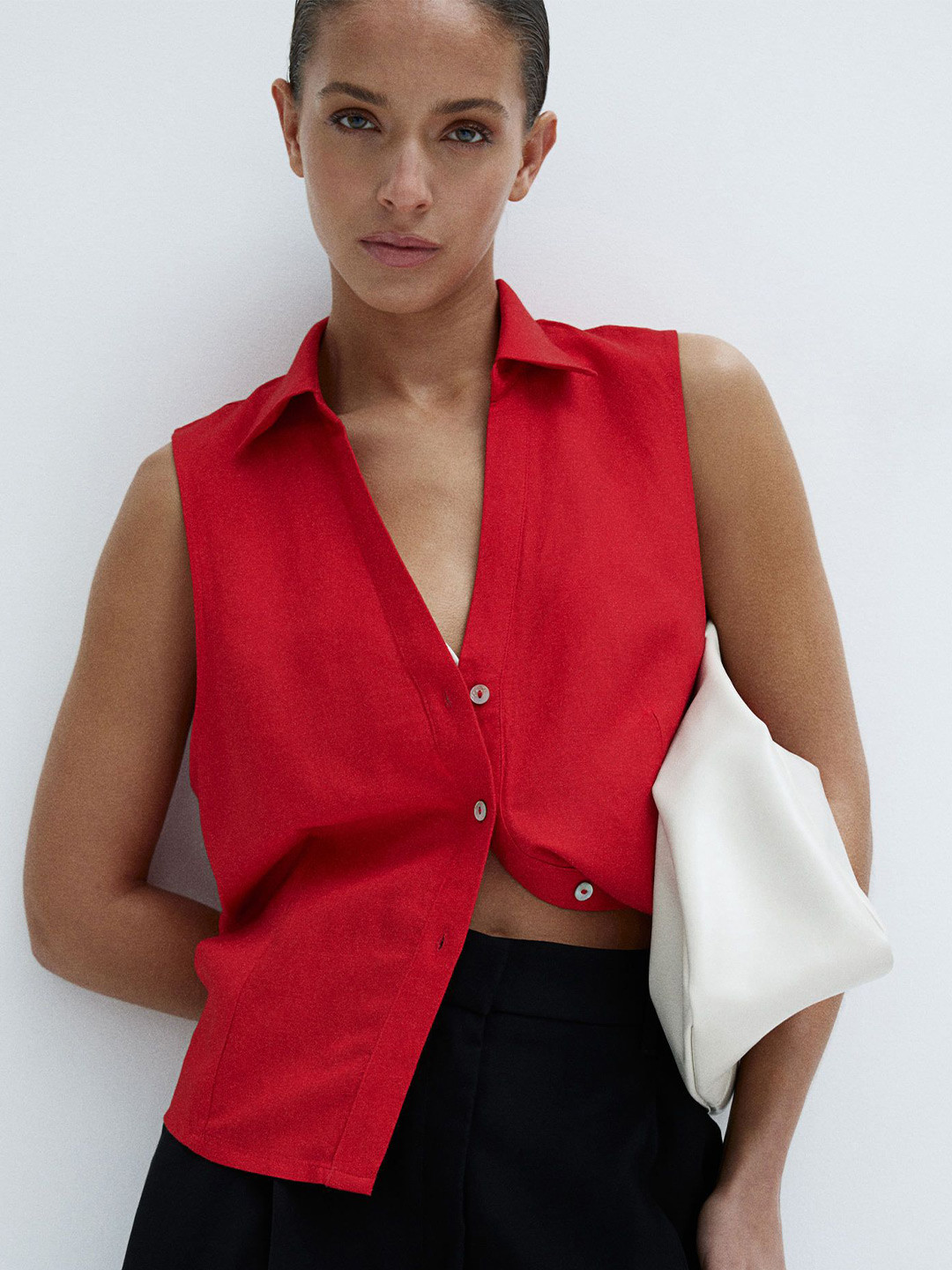 

H&M Sleeveless Linen-Blend Shirt, Red