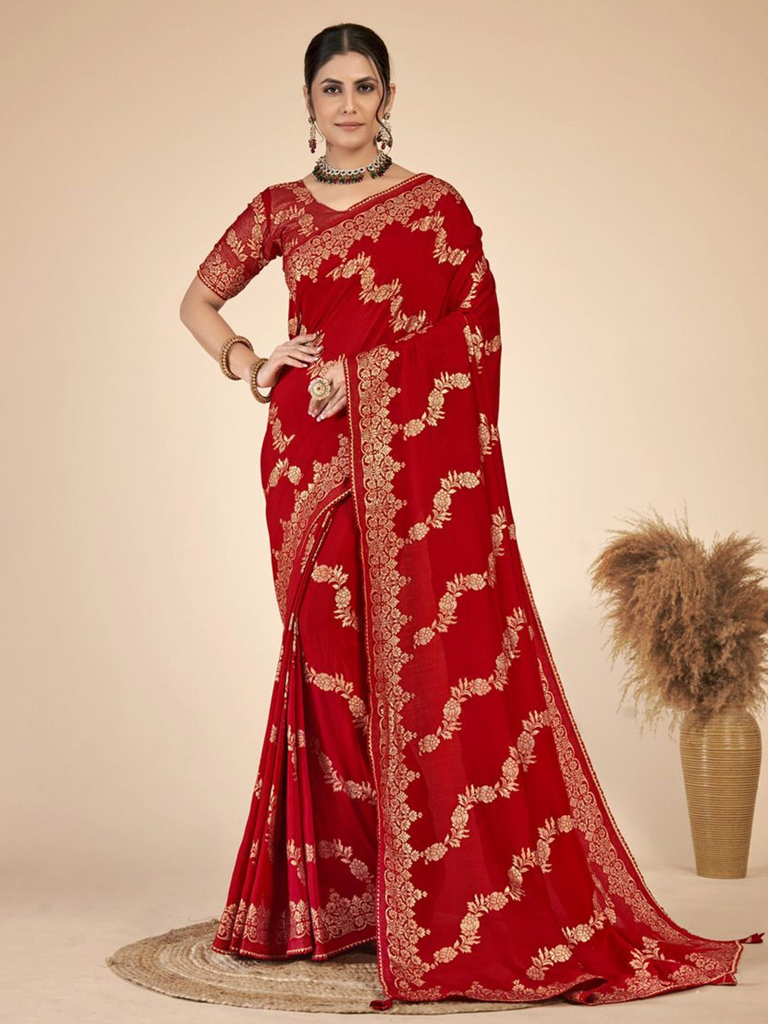 Mangalam Fashion Diva Woven Design Banarasi Saree, Red