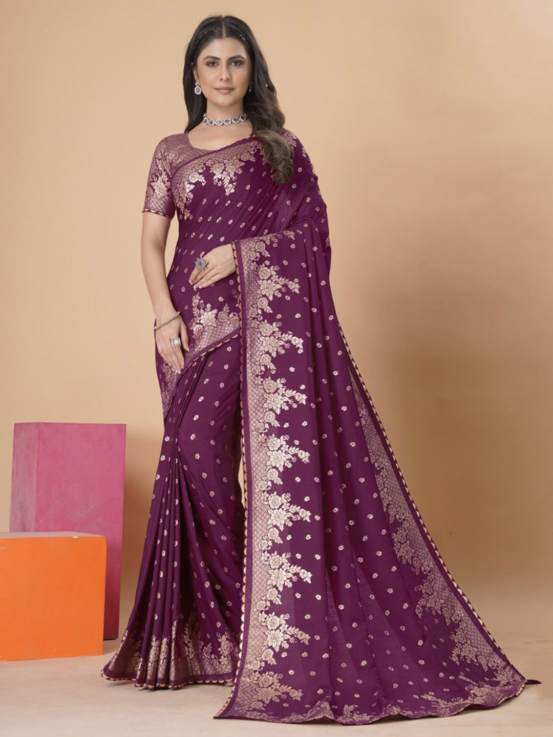 

Mangalam Fashion Diva Woven Design Zari Banarasi Saree, Purple