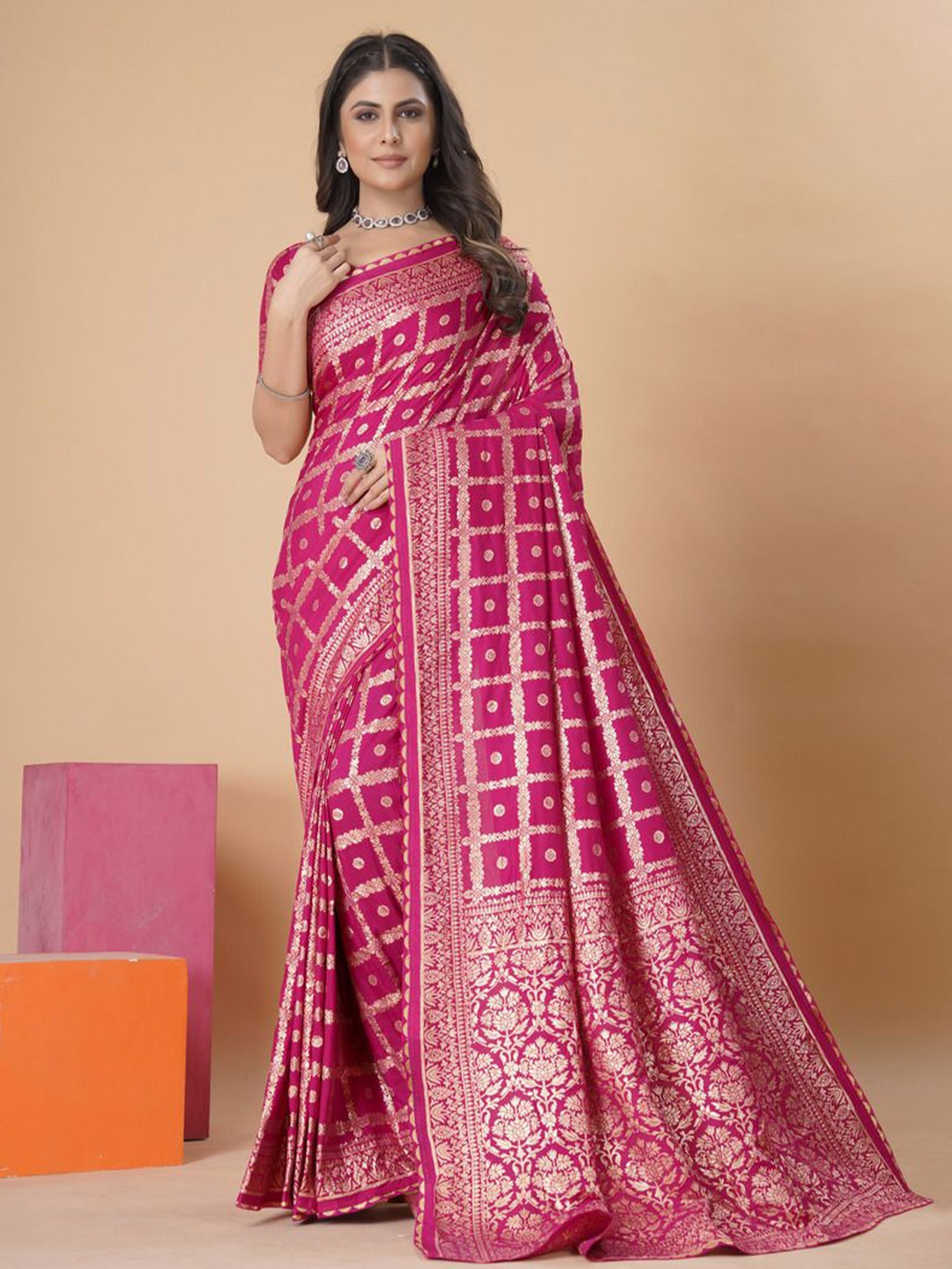 

Mangalam Fashion Diva Woven Design Zari Banarasi Saree, Pink