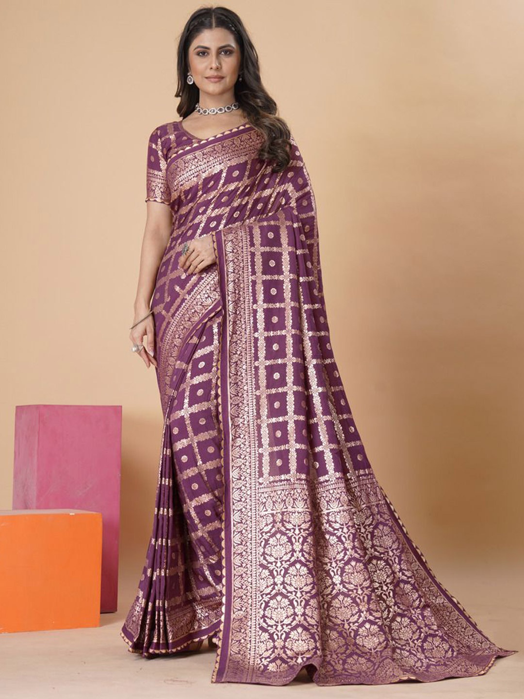

Mangalam Fashion Diva Woven Design Zari Banarasi Saree, Purple