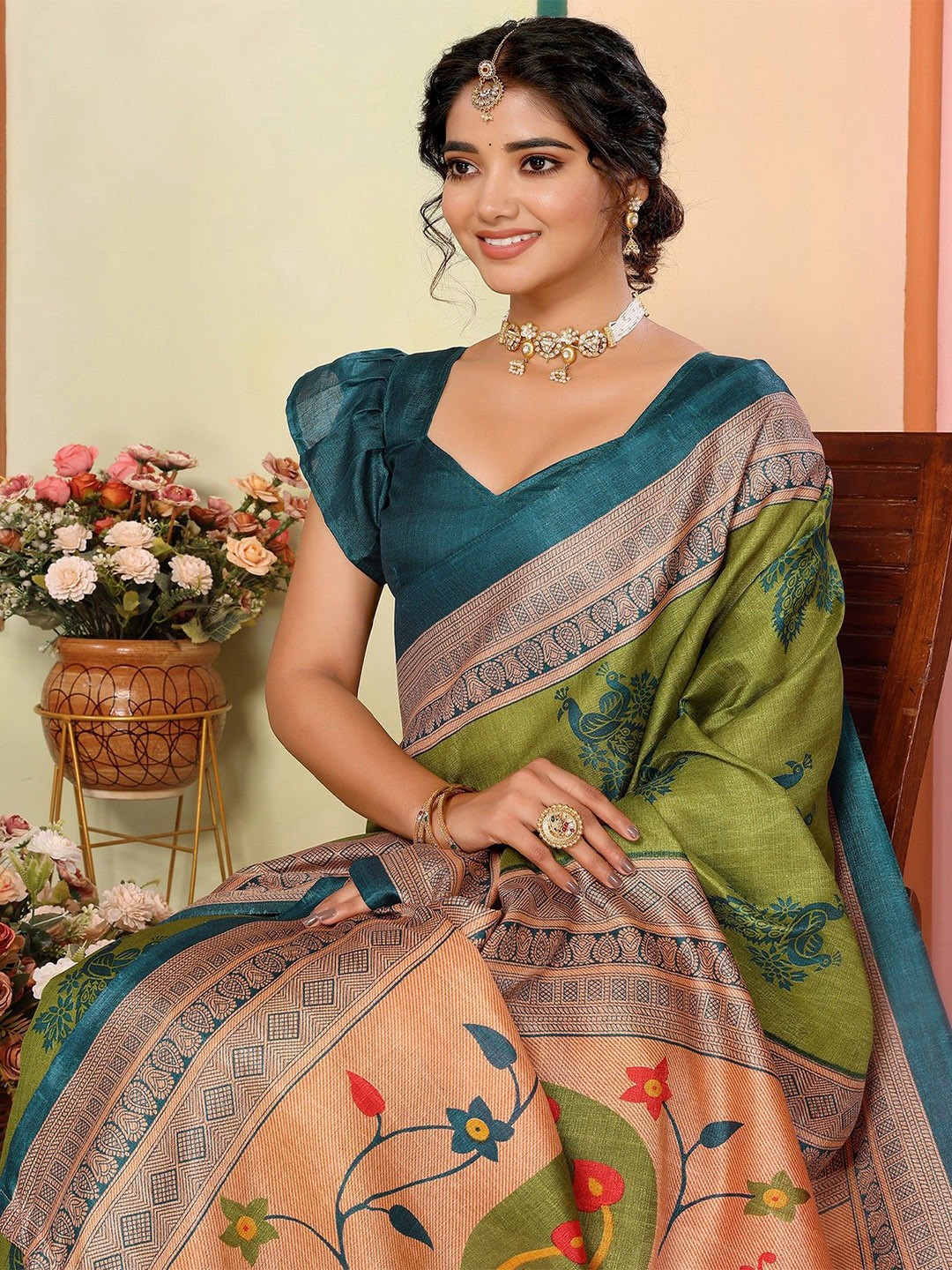 

KALINI Ethnic Motifs Printed Baluchari Saree, Green