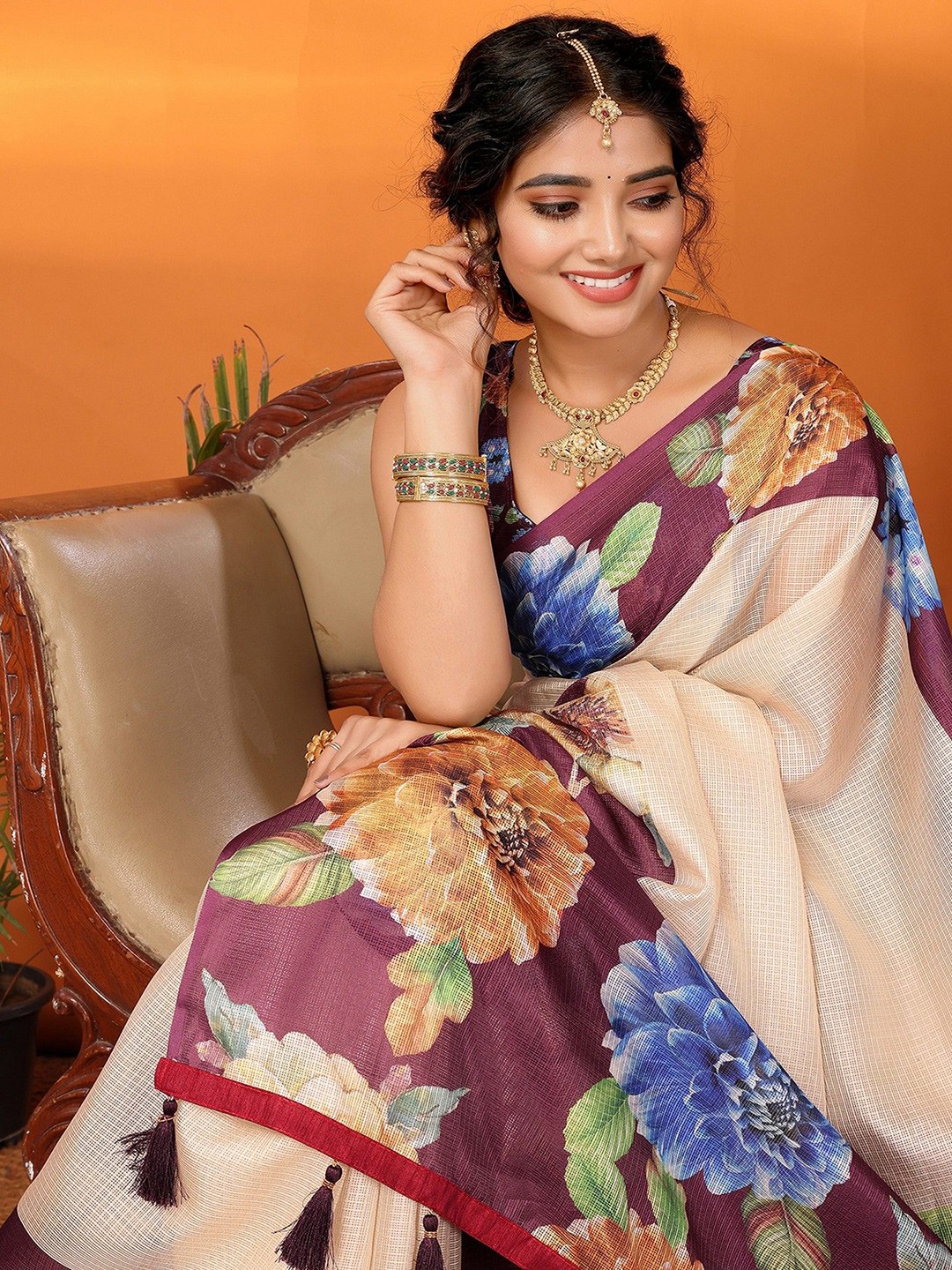 

KALINI Floral Printed Zari Banarasi Saree, Beige