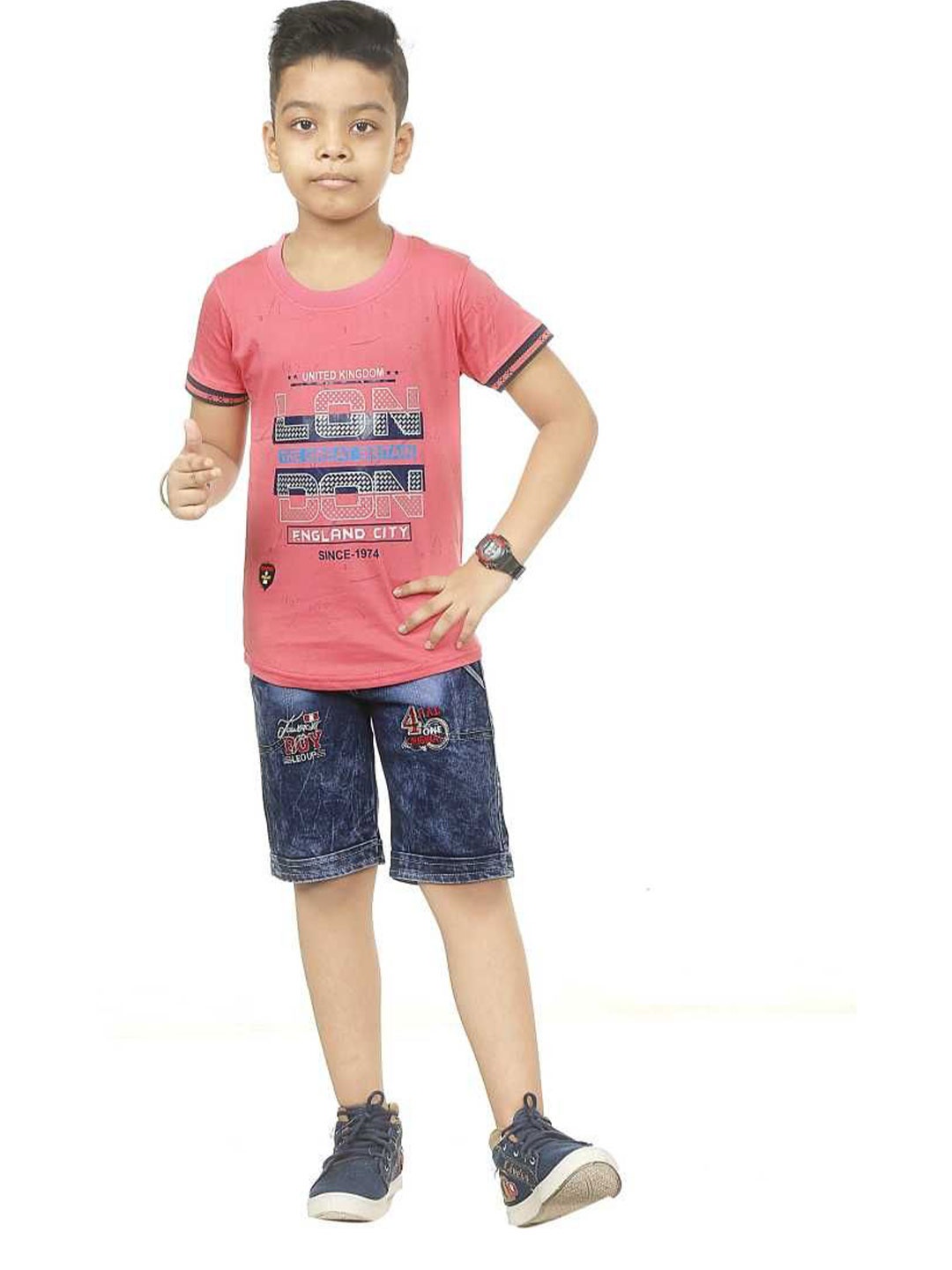 

HRR Boys Round Neck Printed T-shirt with Shorts, Pink