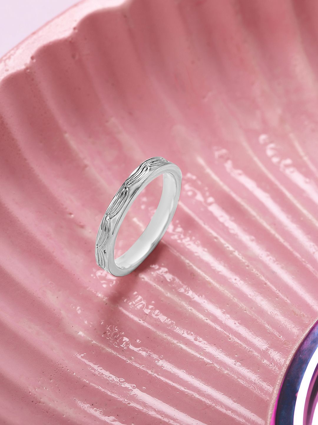 

Mia by Tanishq Subtle Textured 92.5 Sterling Silver Finger Ring