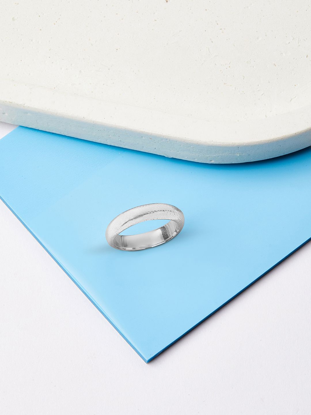 

Mia by Tanishq 92.5 Sterling Silver Metallic Grace Finger Ring