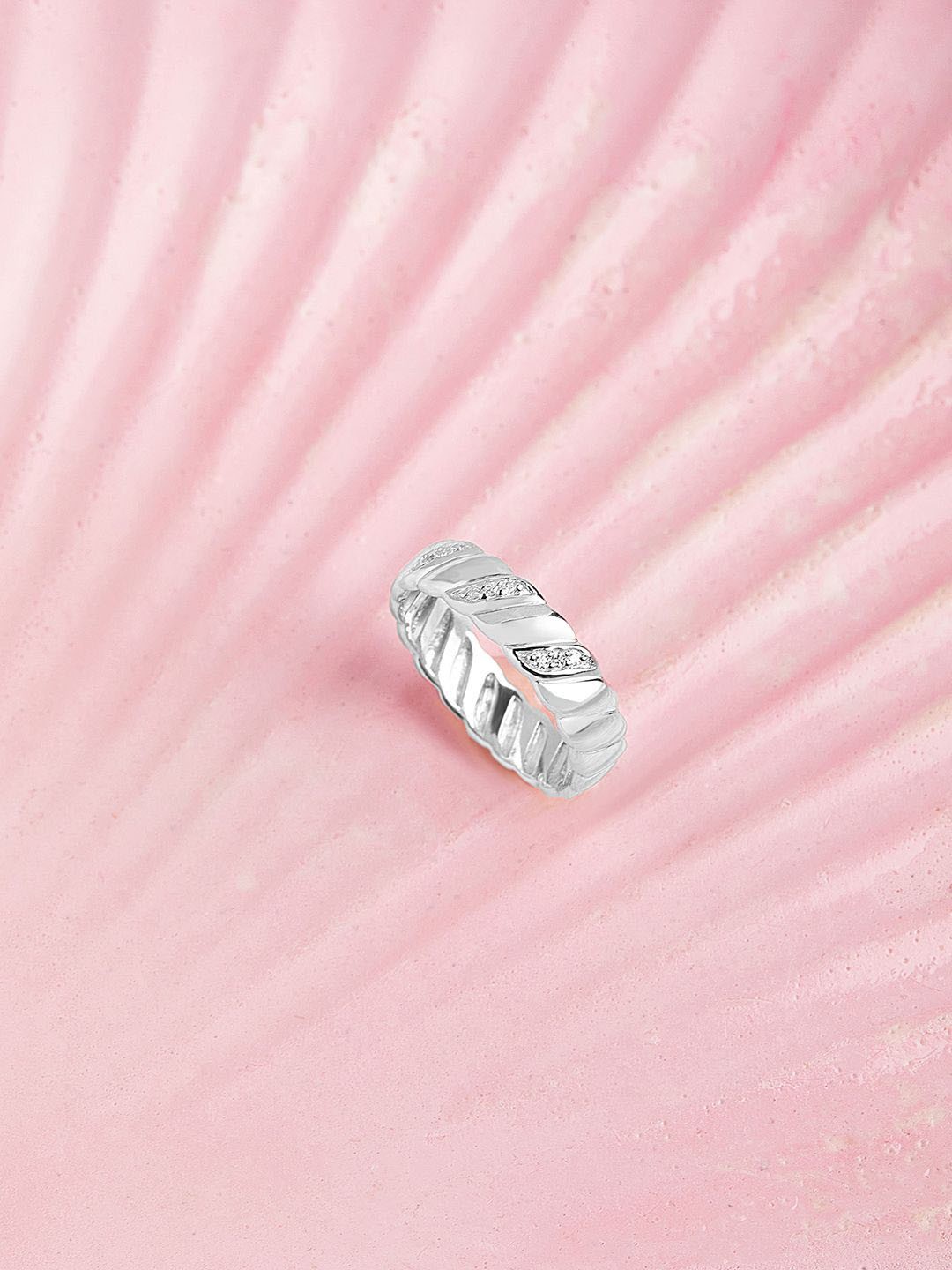 

Mia by Tanishq Minimalist Groove 925 Sterling Silver Cubic Zirconia Studded Finger Ring