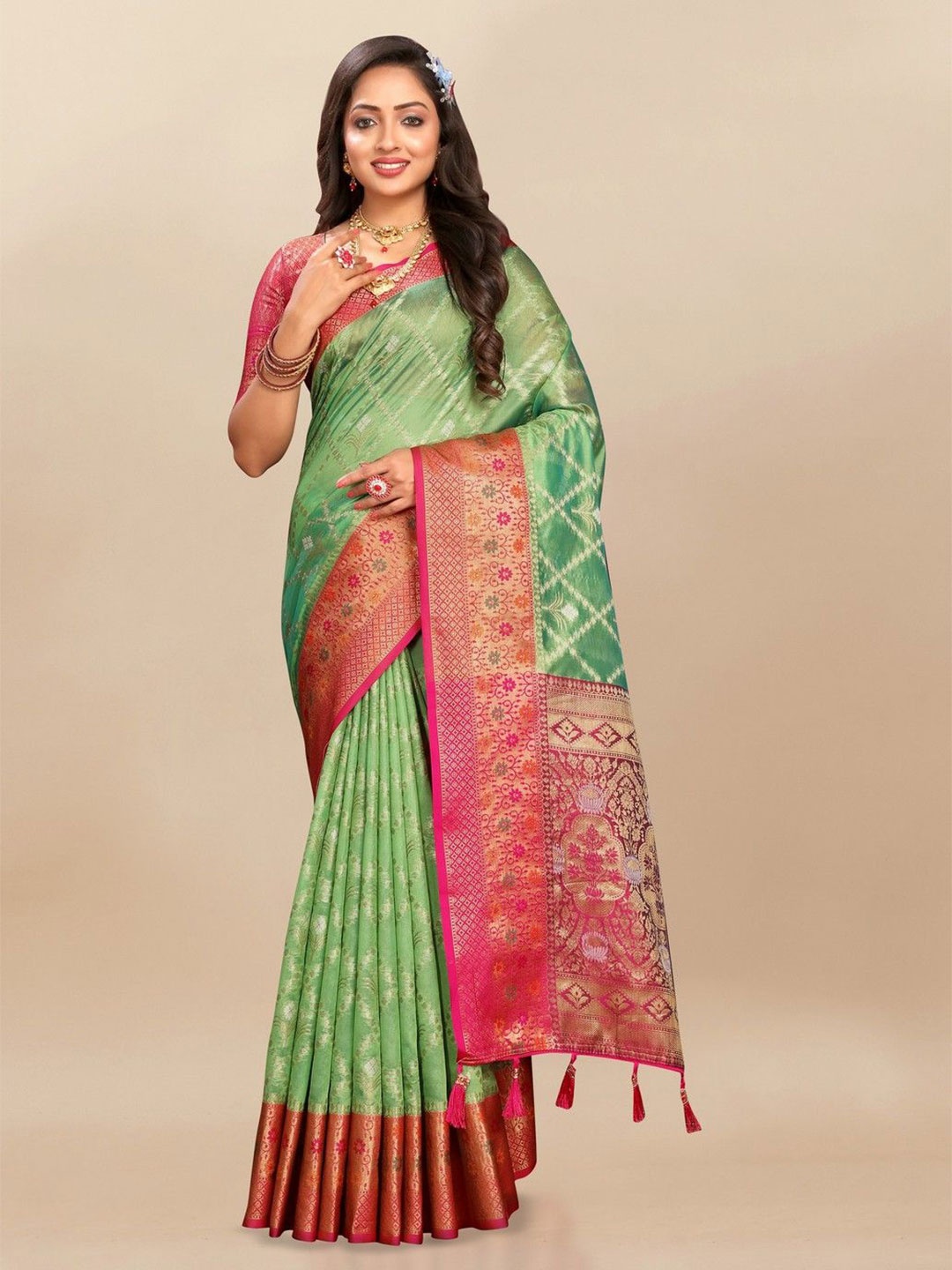 

VARNI FABRICS Floral Woven Design Zari Pure Silk Banarasi Saree, Green