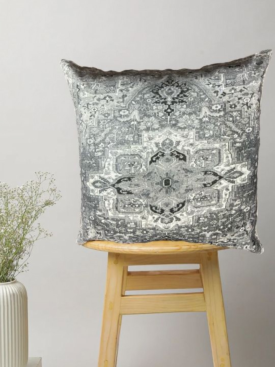 

SAJAVAT White & Grey Ethnic Motifs Cotton Square Cushion Cover