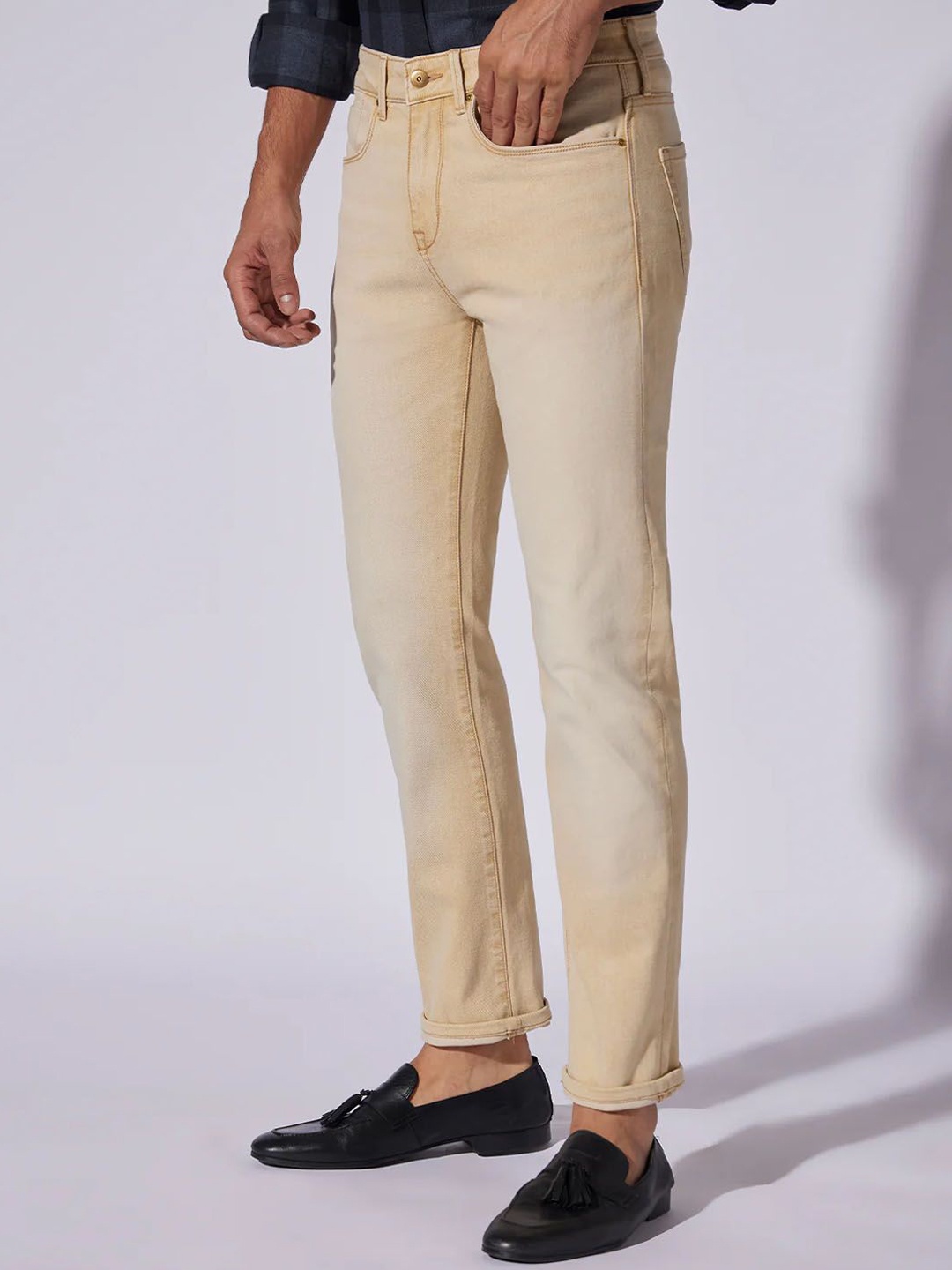 

Bombay Shirt Company Men Slim Fit Low-Rise Jeans, Beige