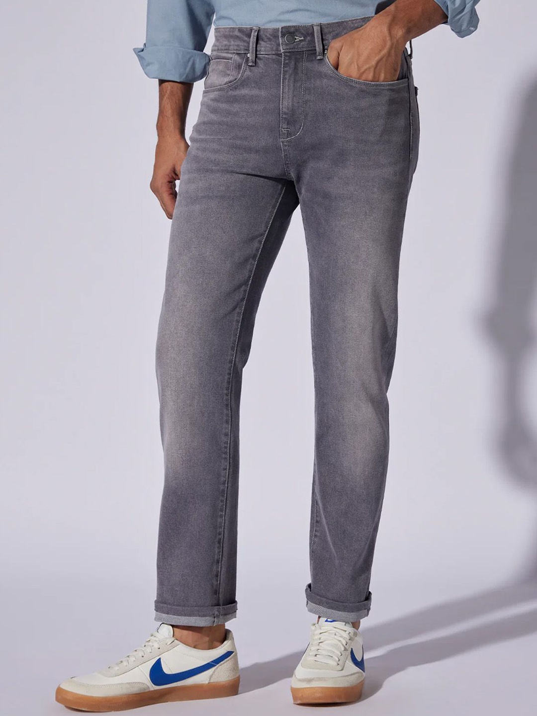 

Bombay Shirt Company Men Slim Fit Low-Rise Heavy Fade Jeans, Grey