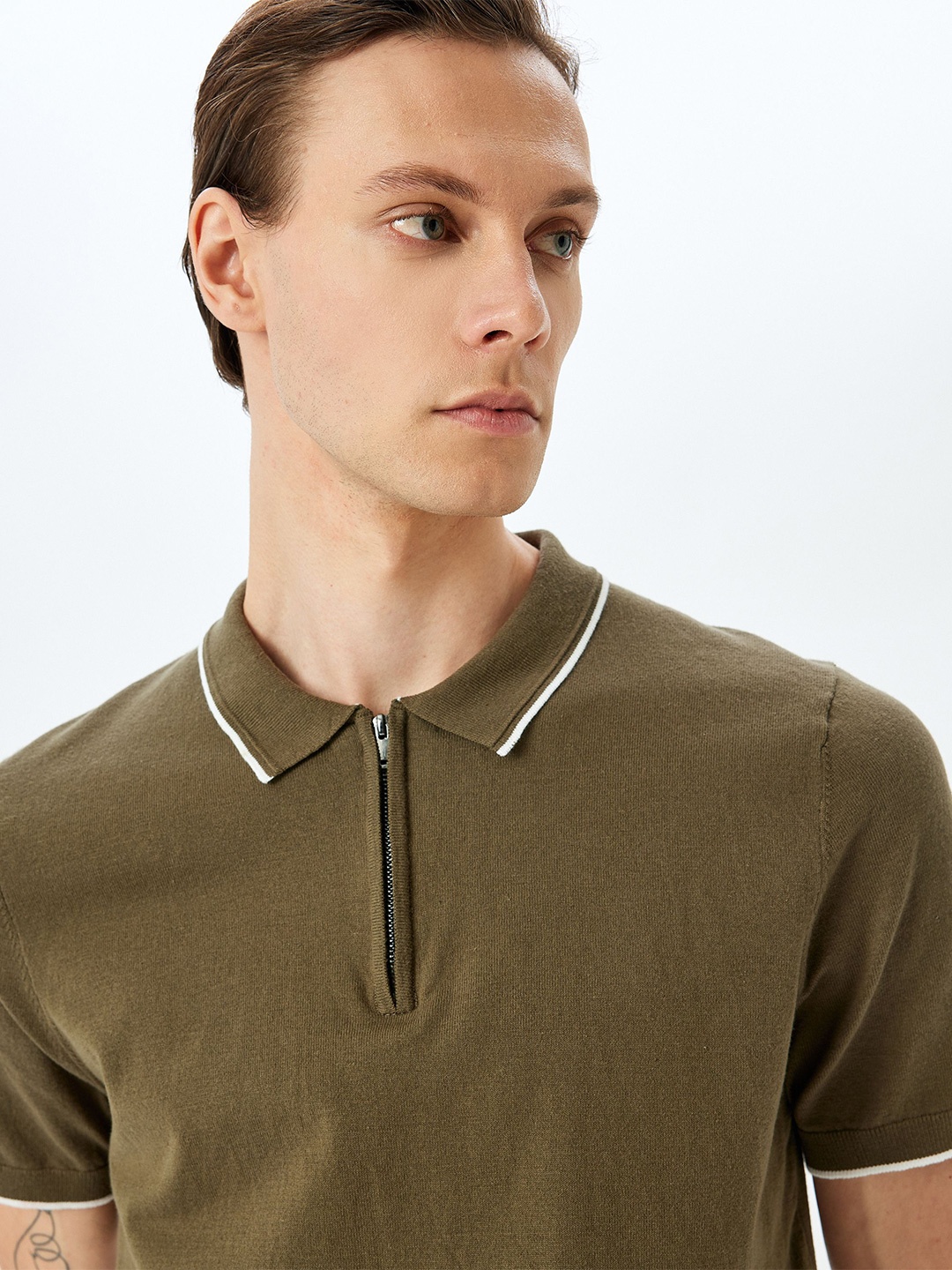

Koton Men Polo Collar Regular Fit T-shirt, Olive