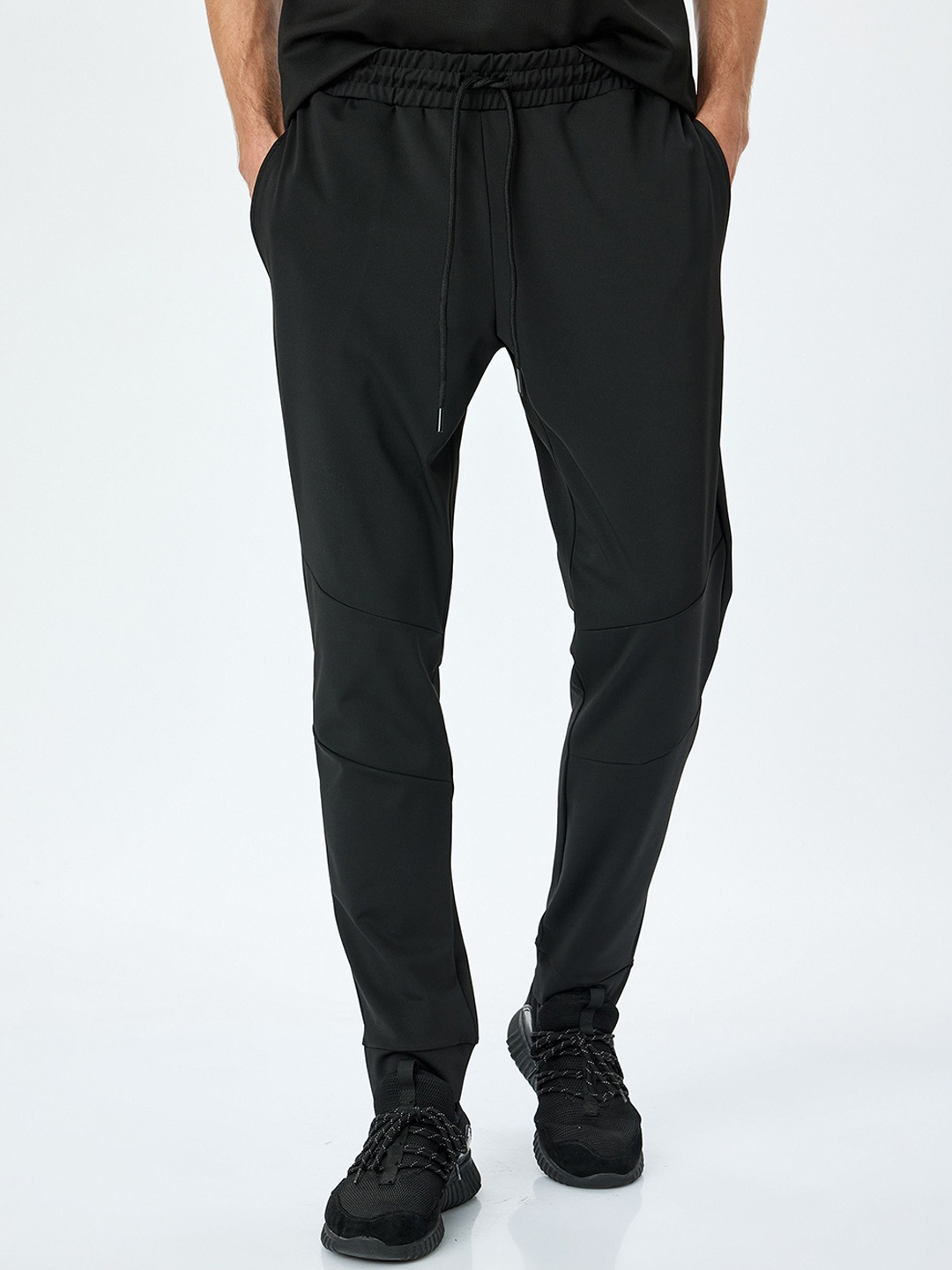 Koton Men Mid-Rise Regular Fit Track Pant, Black