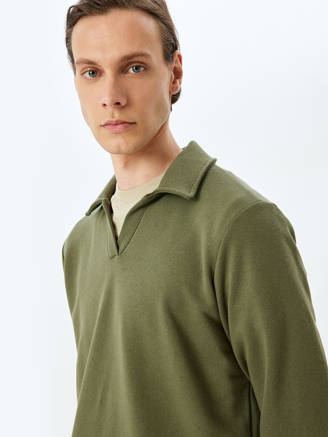 

Koton Men Shirt Collar Pullover Sweatshirt, Green