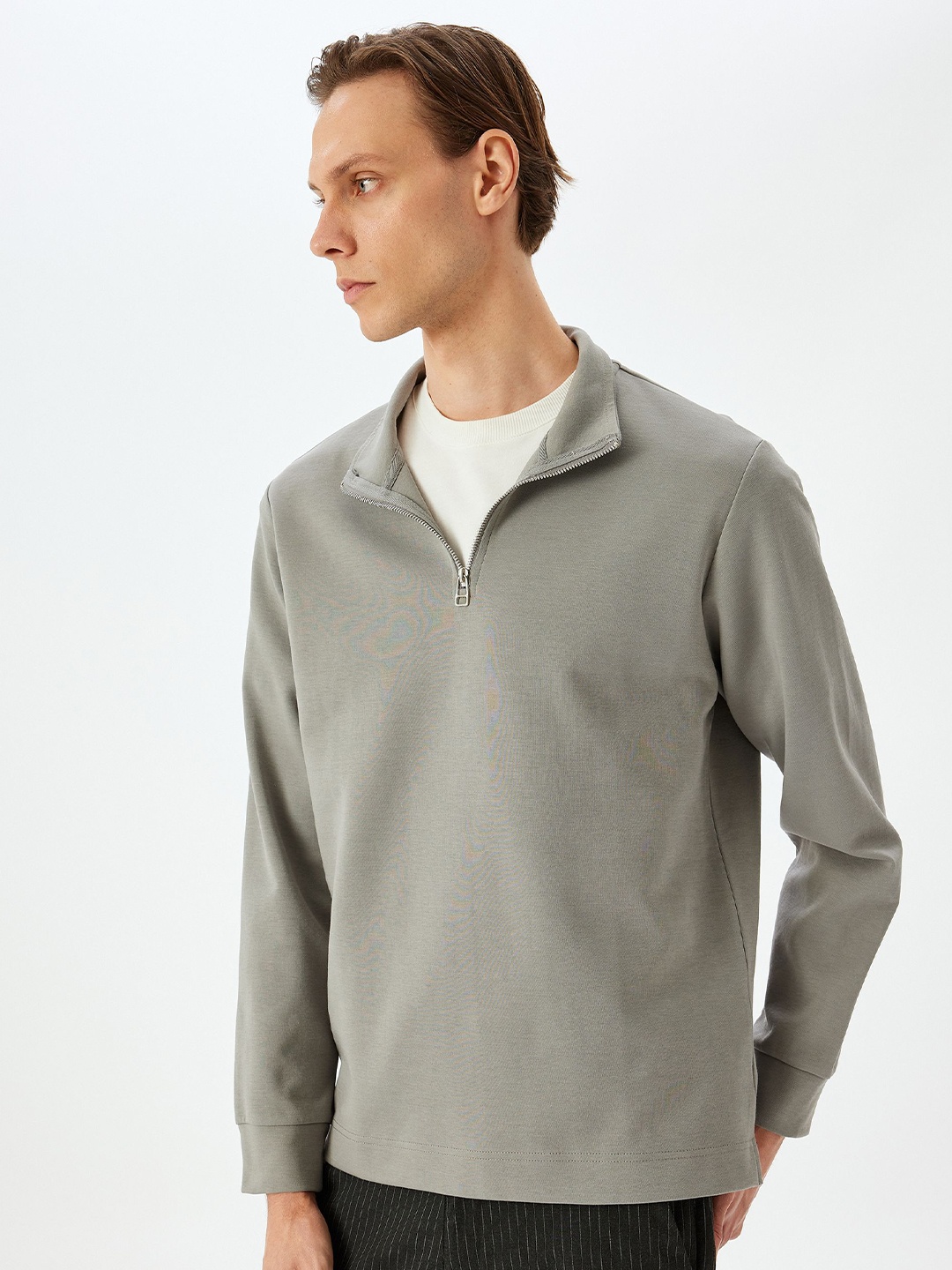 

Koton Men Mock Collar Pullover Sweatshirt, Grey