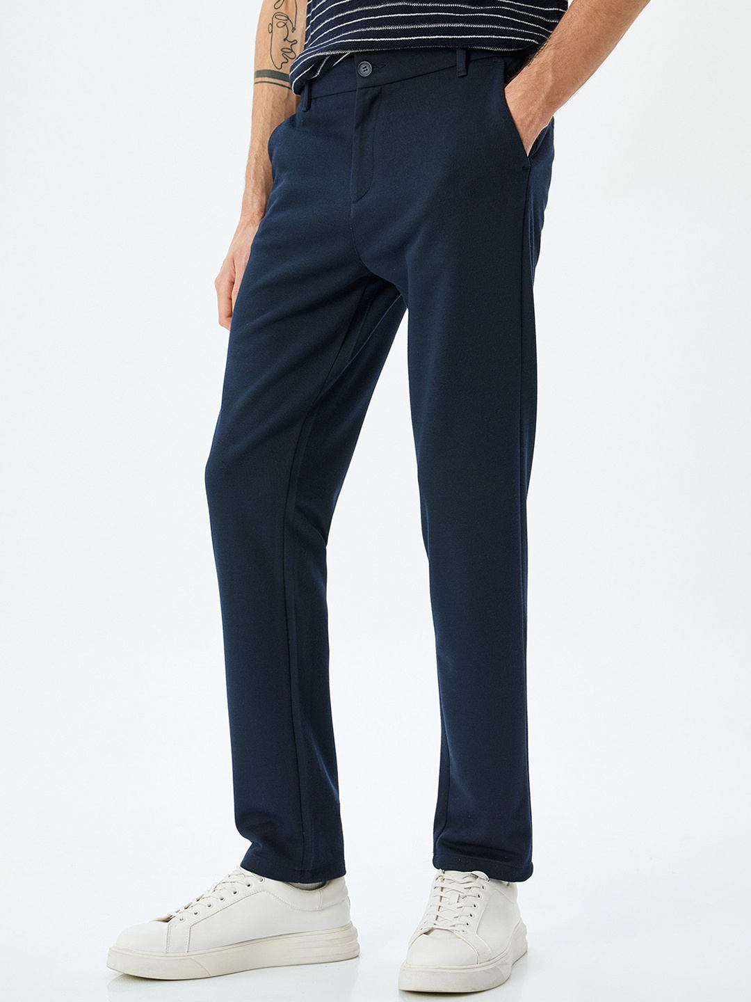 Koton Men Slim Fit Regular Trousers, Navy blue