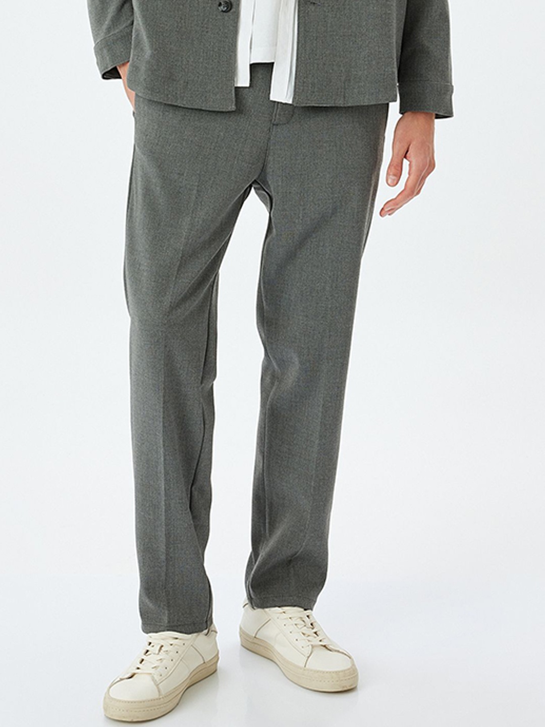 

Koton Men Mid-Rise Regular Trouser, Grey