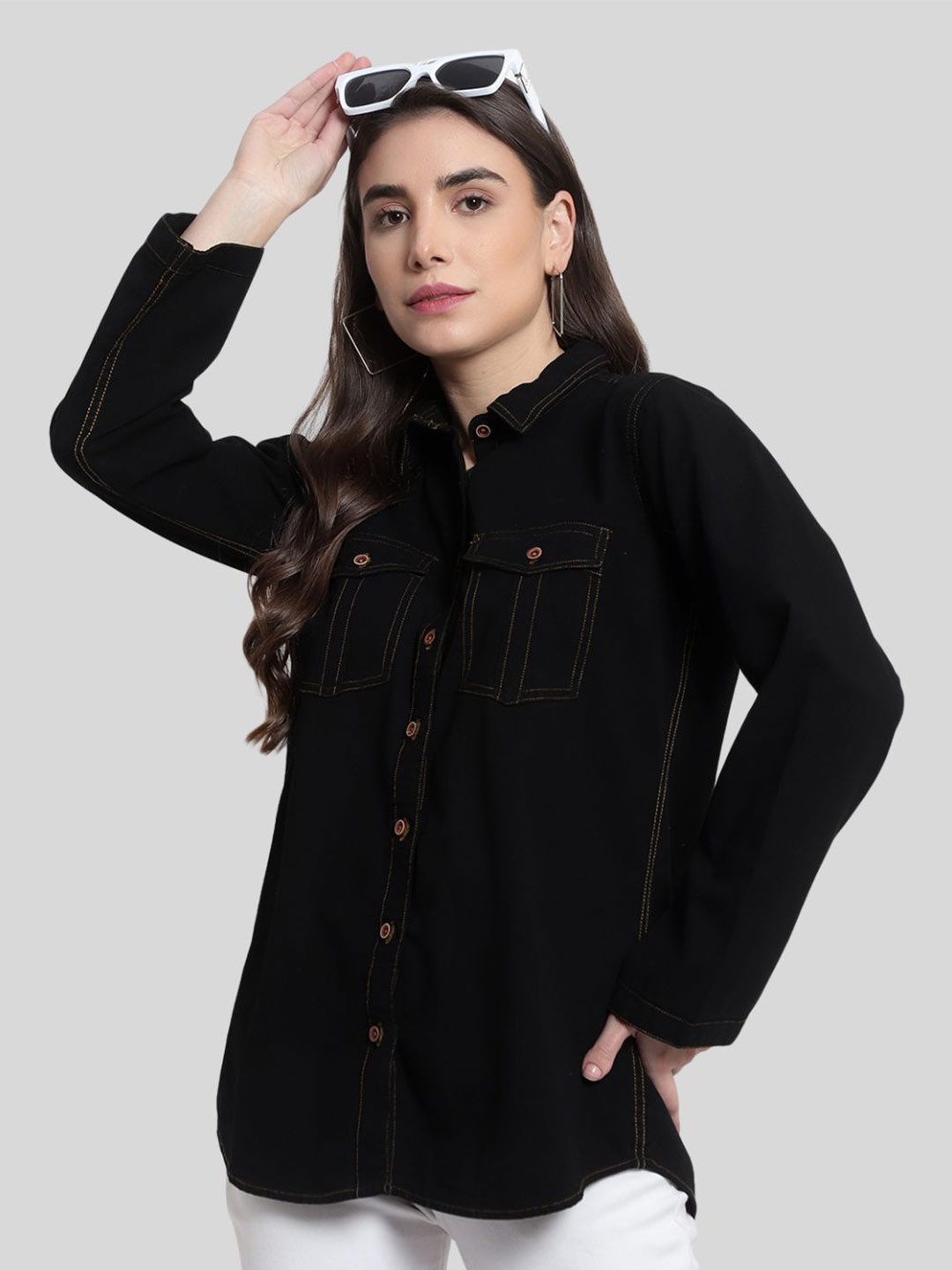 

MANTICORE Women Cutaway Collar Solid Cotton Casual Shirt, Black