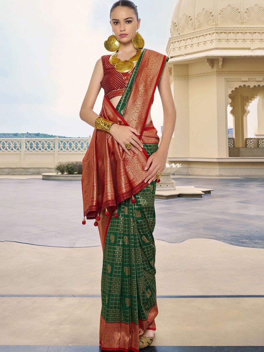 

MAHALASA Woven Design Zari Pure Silk Kanjeevaram Saree, Green
