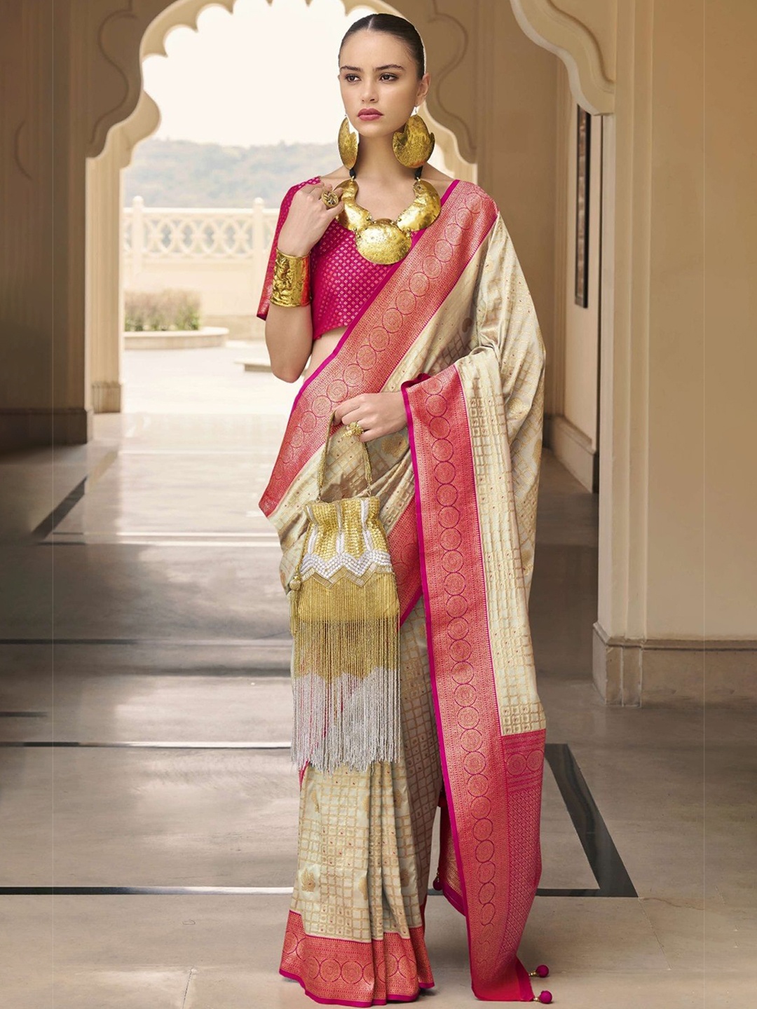 

MAHALASA Woven Design Zari Pure Silk Kanjeevaram Saree, Beige