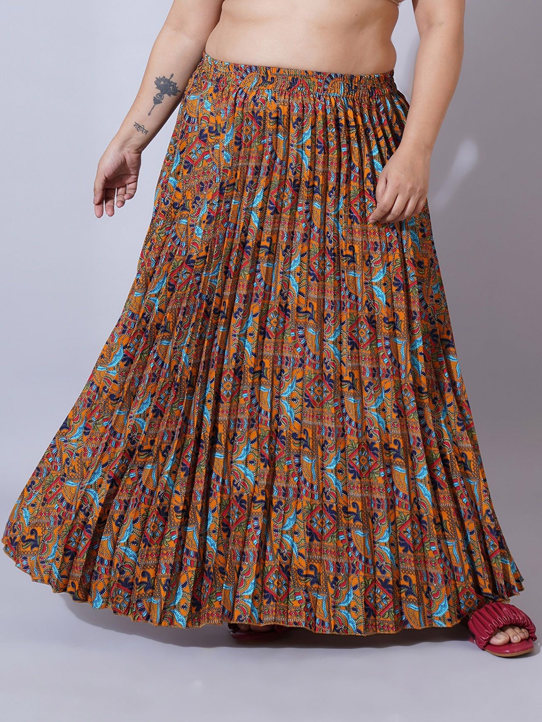 

U&F Beyond Women Printed Pleated A-Line Maxi Skirt, Brown