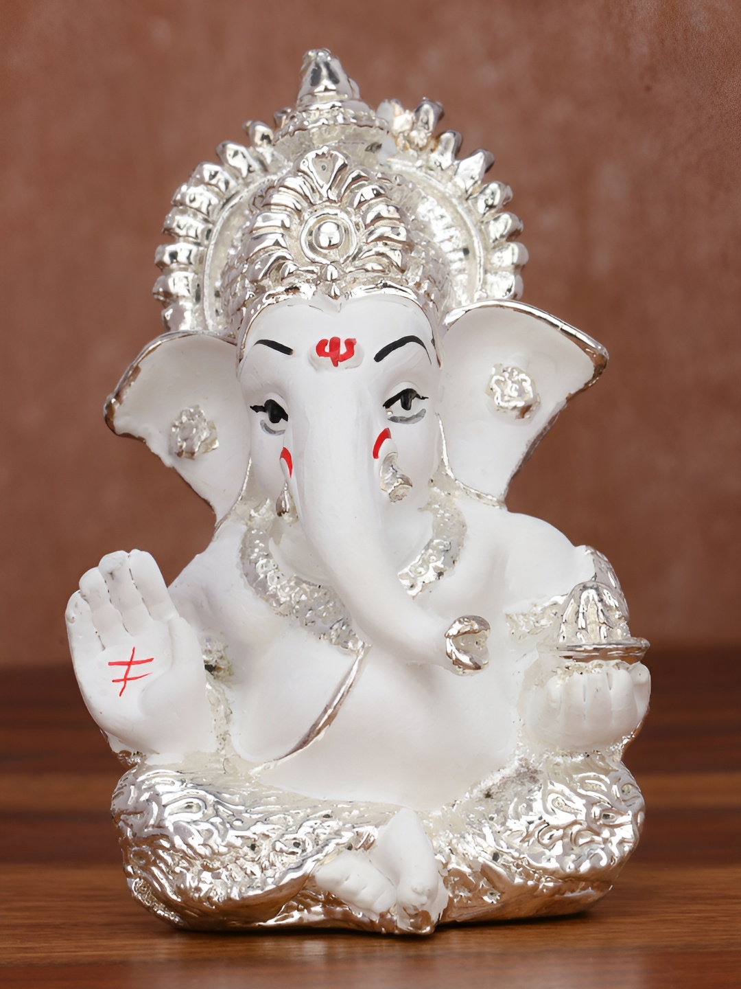 

Funku Fashion White & Silver Toned Lord Ganesha Idol Showpiece