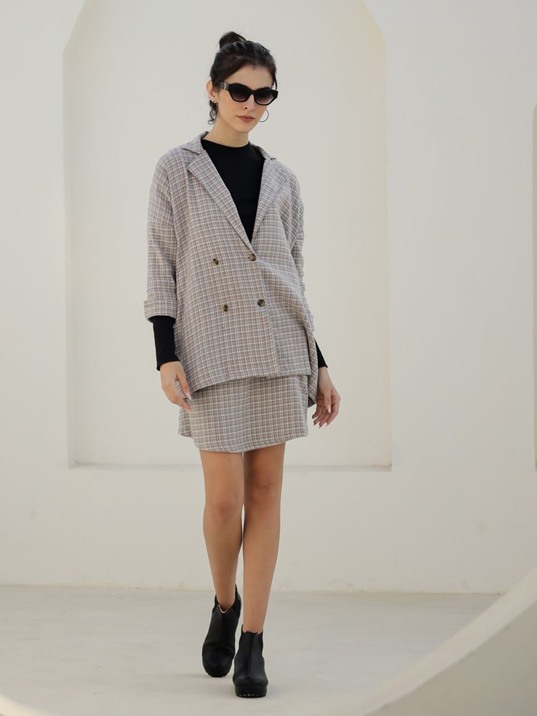 SANSKRUTIHOMES Checked Lapel Collar Pure Cotton Blazer With Skirt, Grey