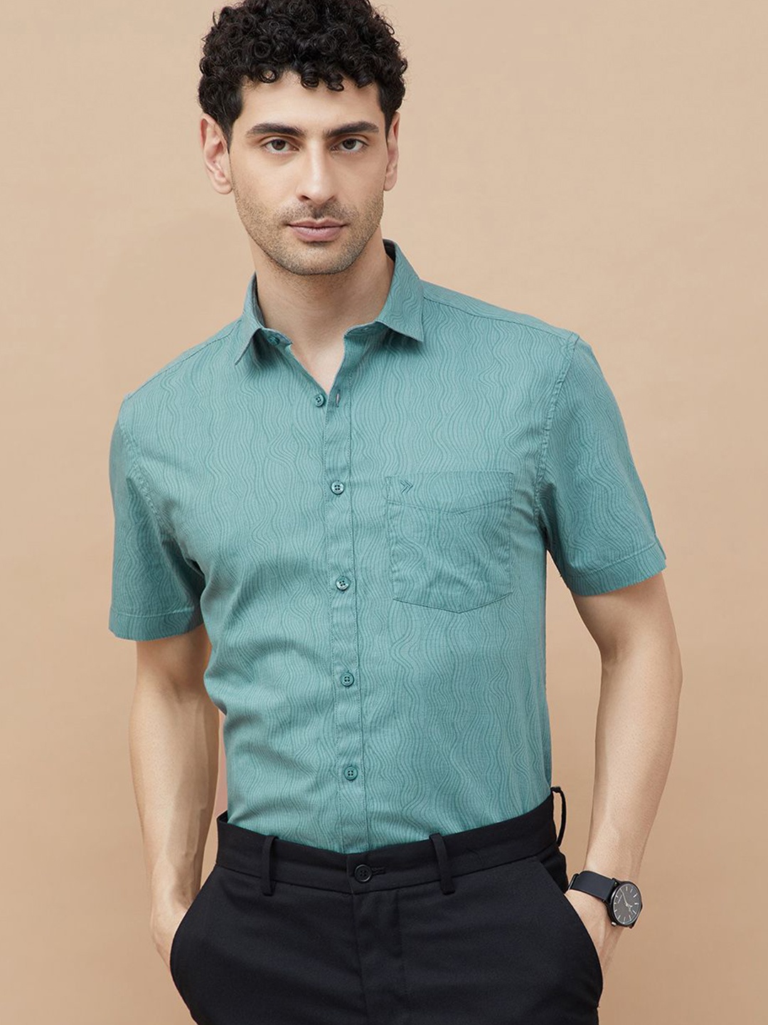 

CODE by Lifestyle Men Cutaway Collar Abstract Printed Cotton Casual Shirt, Teal