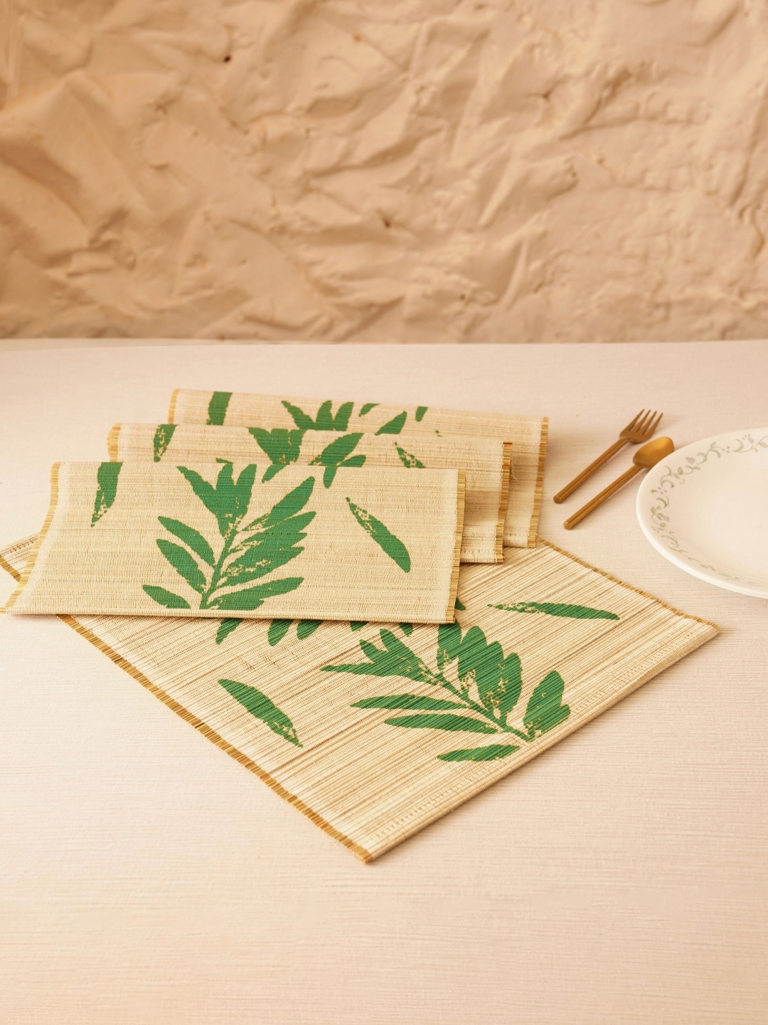 

JAYPORE Green & Beige 4 Pieces Floral Printed Cotton Table Placemats