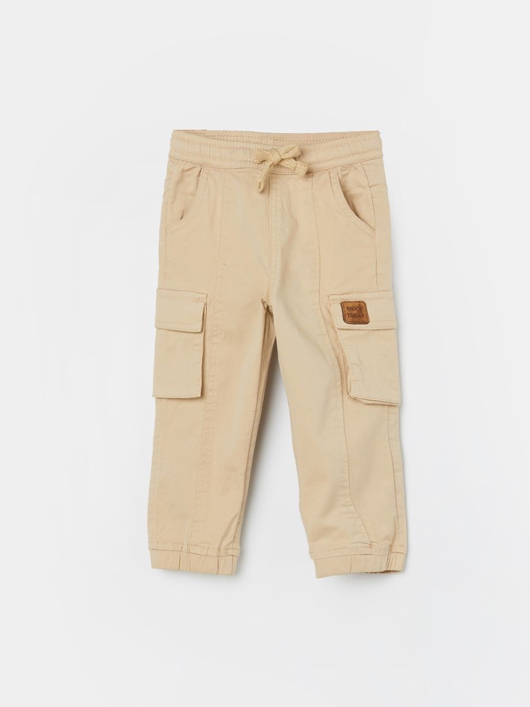 

Juniors by Lifestyle Boys Cargos Trousers, Beige