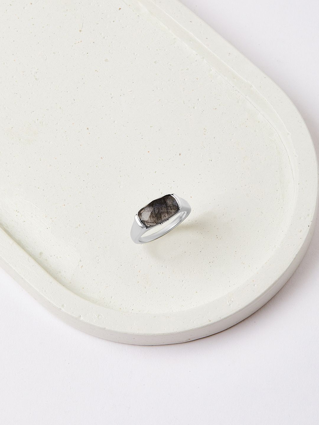 

Mia by Tanishq 92.5 Sterling Silver Plated Artificials Stones Studded Finger Ring