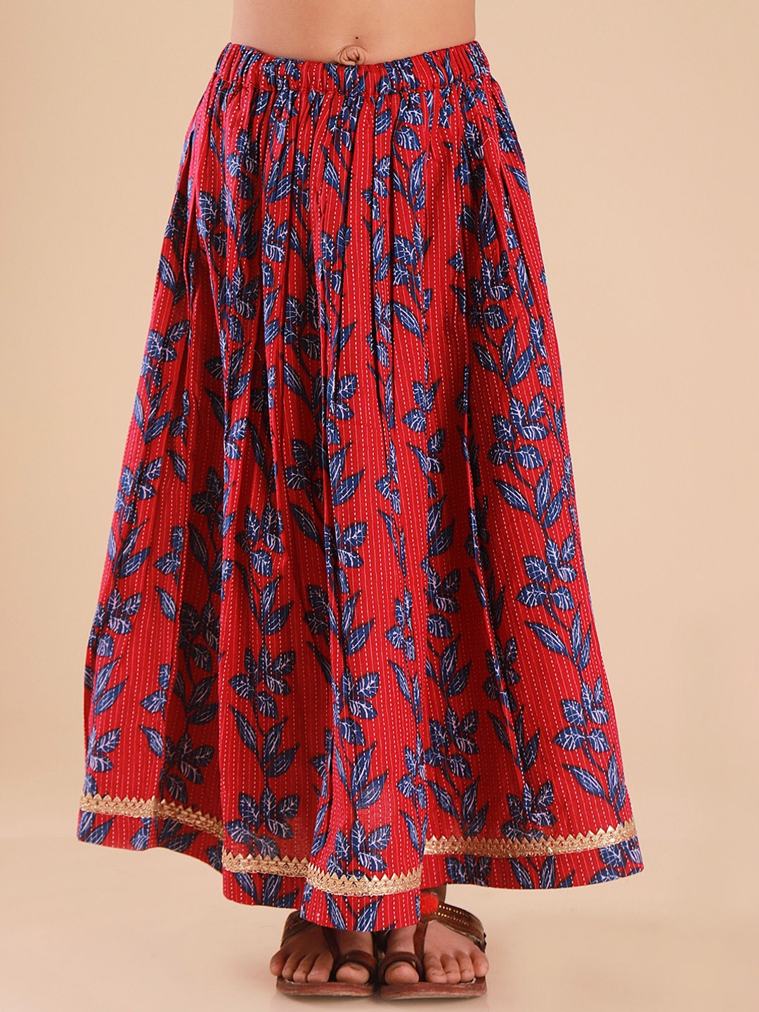 

Sangria Girls Floral Printed Pure Cotton Maxi Skirt, Red