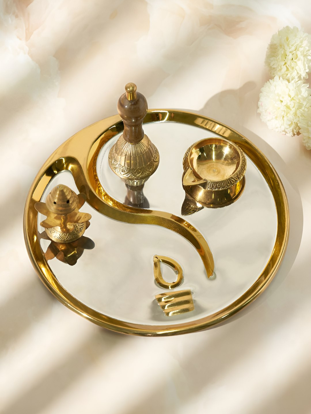 

Living scapes by Pantaloons Stainless Steel Pooja Thali Set, Gold