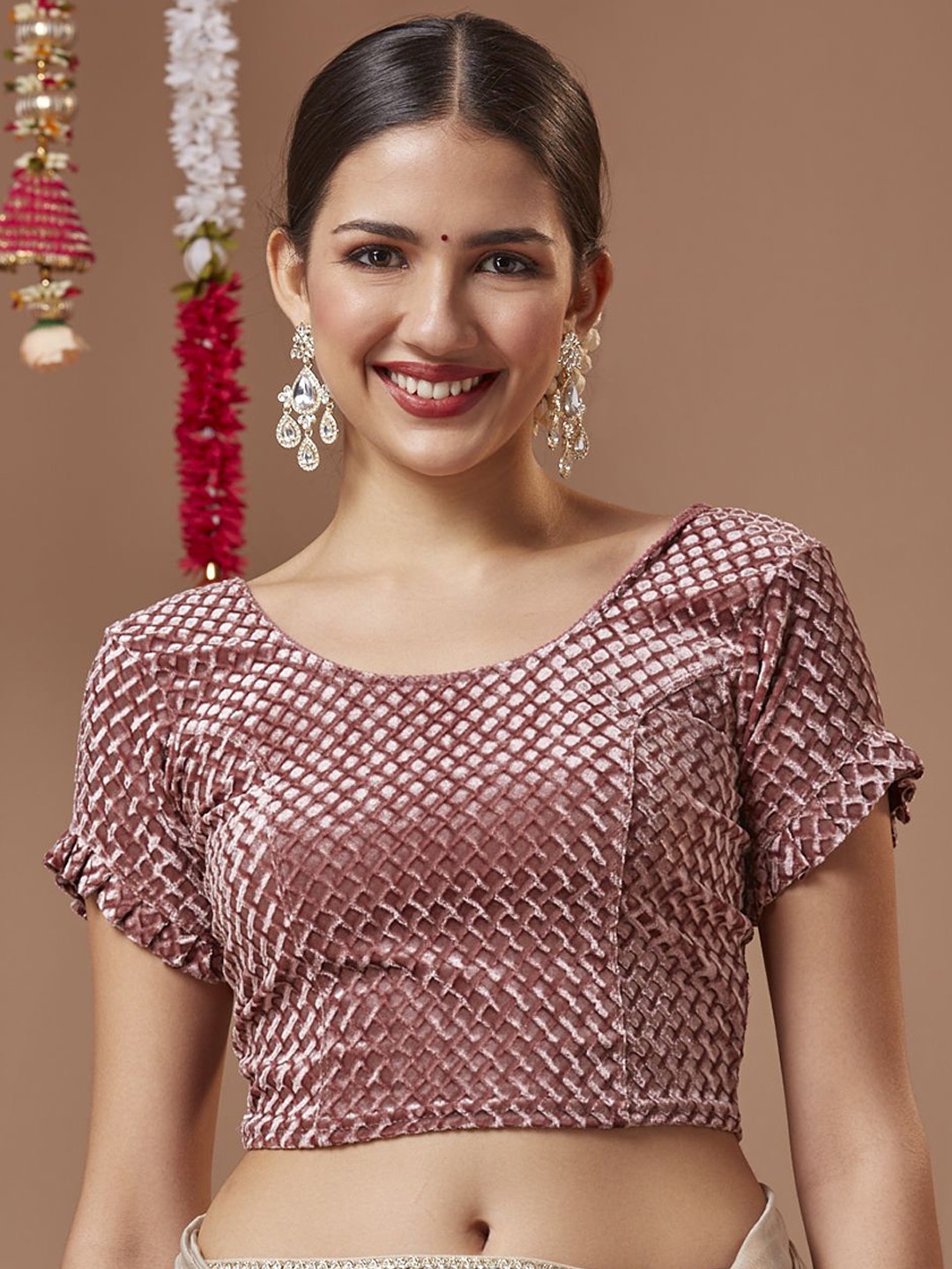

Mmore Velvet Round Neck Non Padded Readymade Blouse, Pink