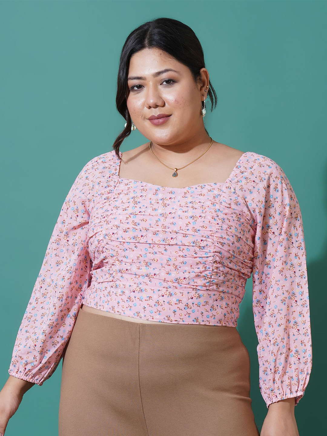 

U&F Beyond Women Plus Size Floral Printed Blouson Crop Top, Pink