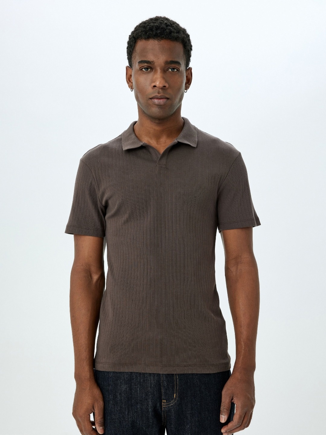

Koton Men Solid Polo Collar Cotton T-shirt, Brown