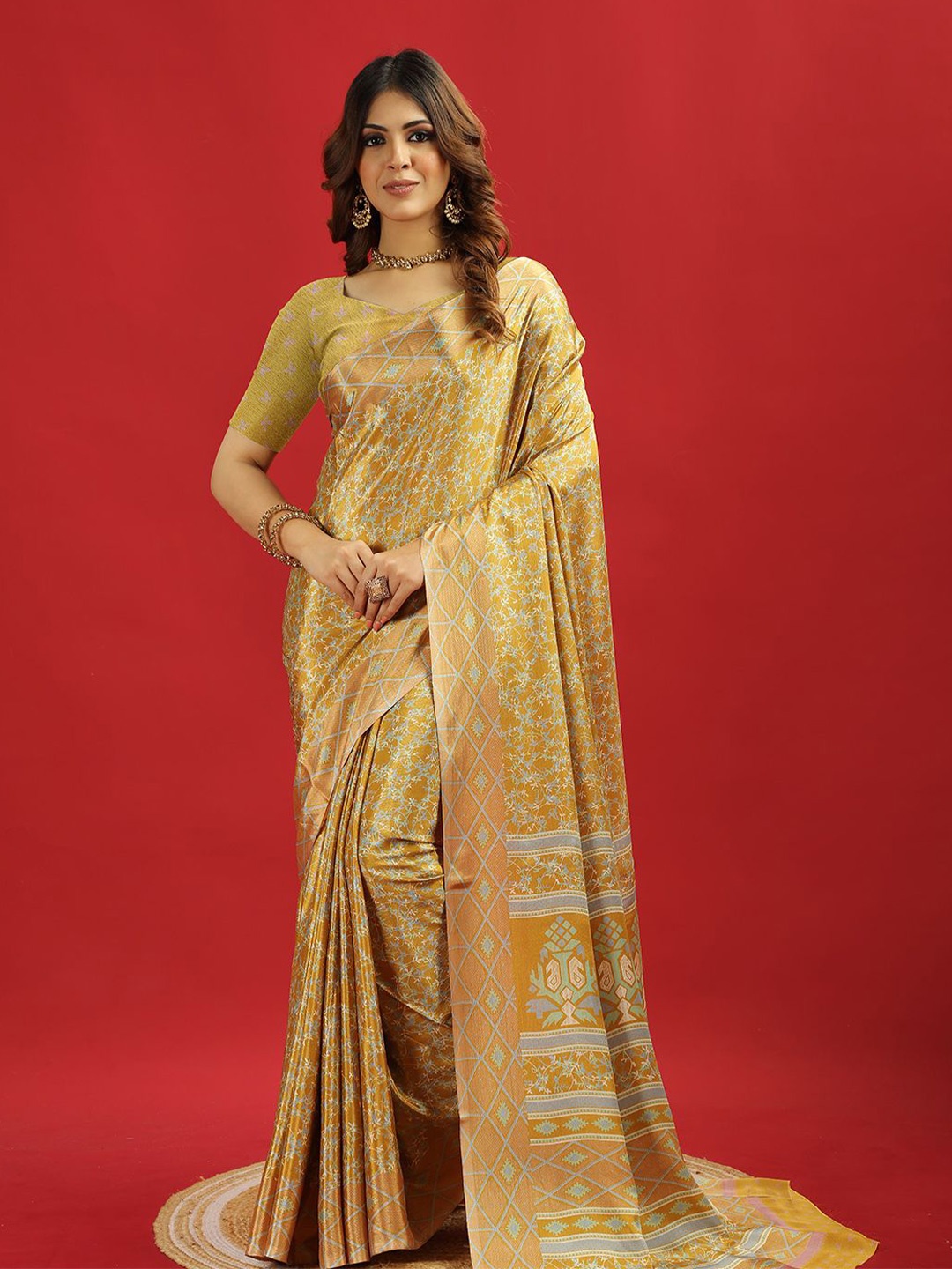 

NIRMAL CREATION Women Ethnic Motifs Pure Crepe Saree, Yellow