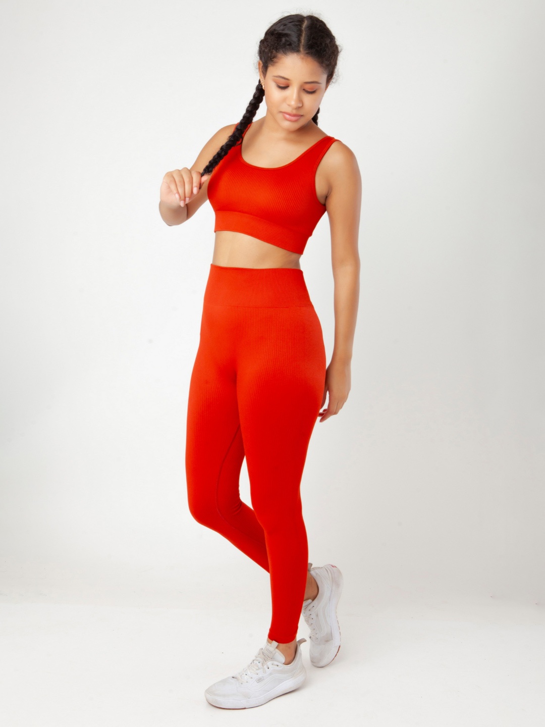 

THEFITTHEORY Full Coverage Workout Bra, Orange