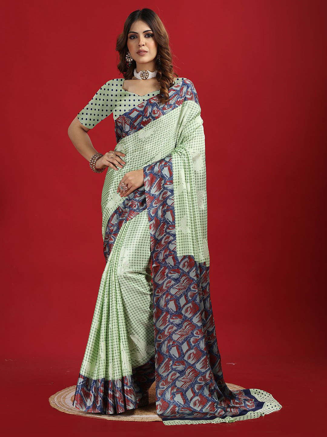 

NIRMAL CREATION Women Abstract Printed Saree, Green